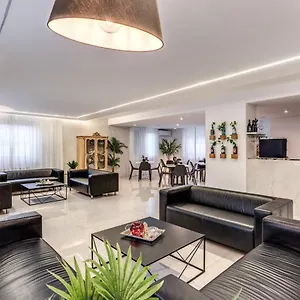 https://casena-dei-colli.palermohotels.org